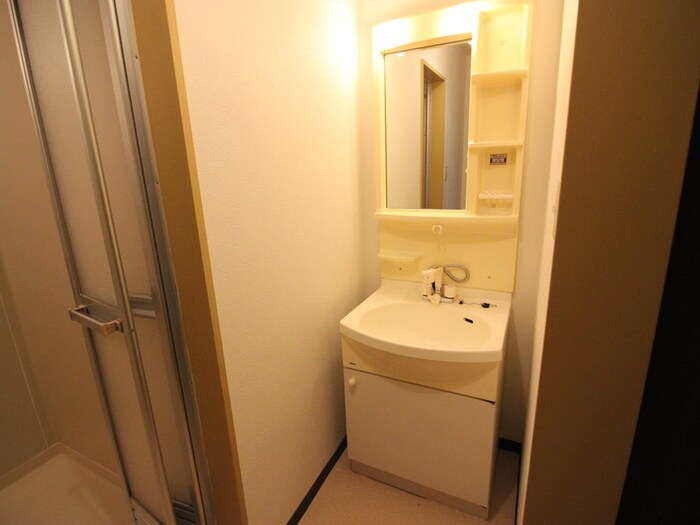 物件内観写真13　(洗面)