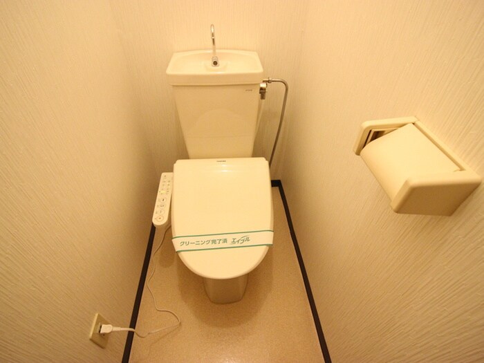 物件内観写真15　(トイレ)