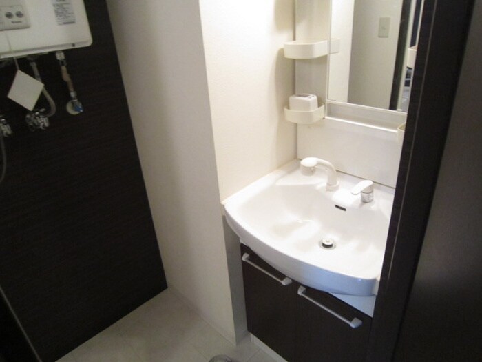 物件内観写真12　(洗面)