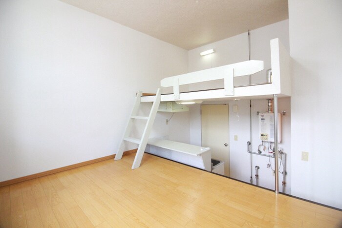 物件内観写真8　(居室)