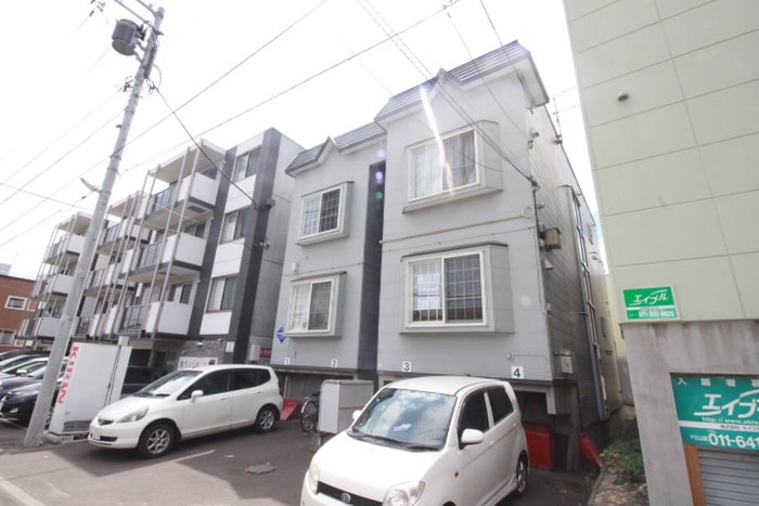 物件外観写真3　(外観写真)