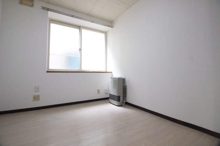 物件内観写真19　(居室)