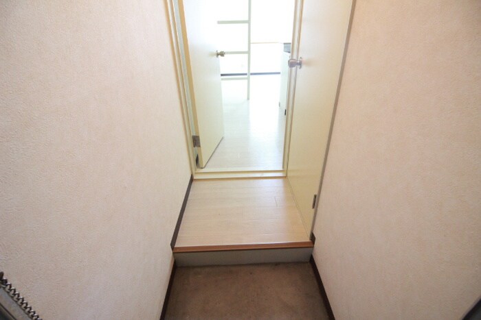 物件内観写真20　(玄関)