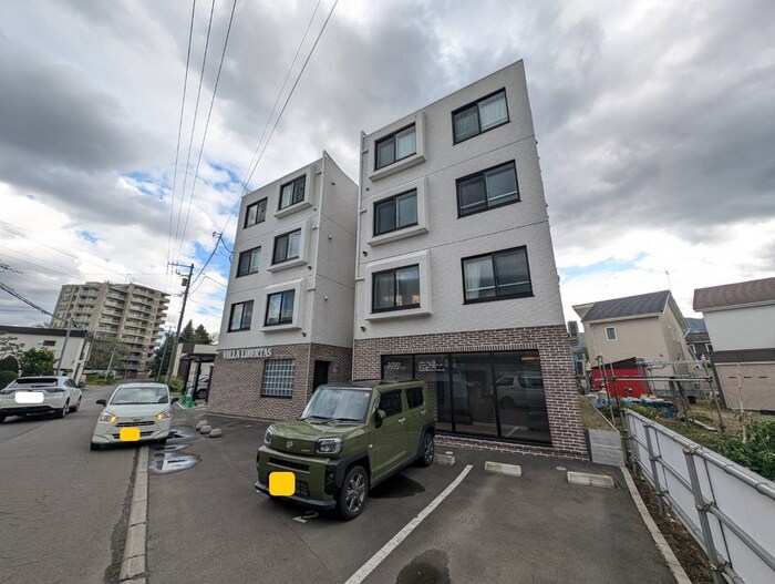 物件外観写真2　(外観写真)