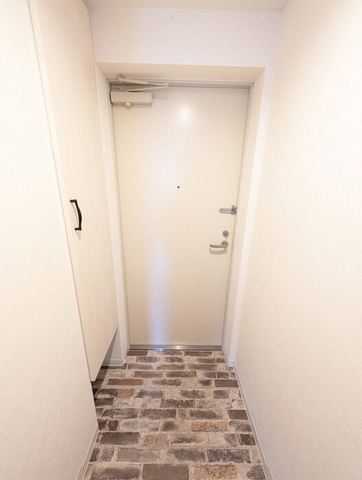 物件内観写真21　(玄関)