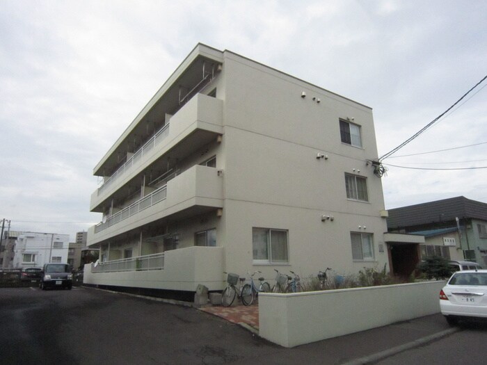 物件外観写真1　(外観写真)