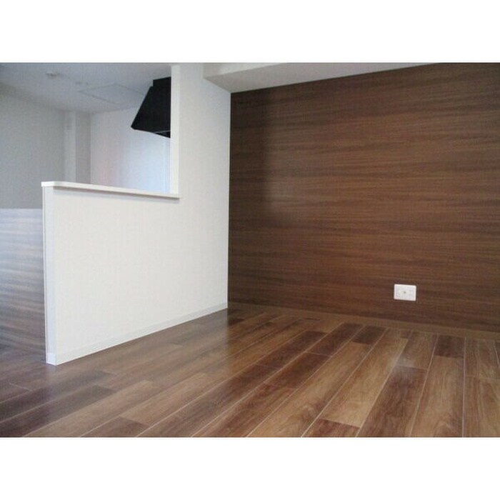 物件内観写真3　(居室)