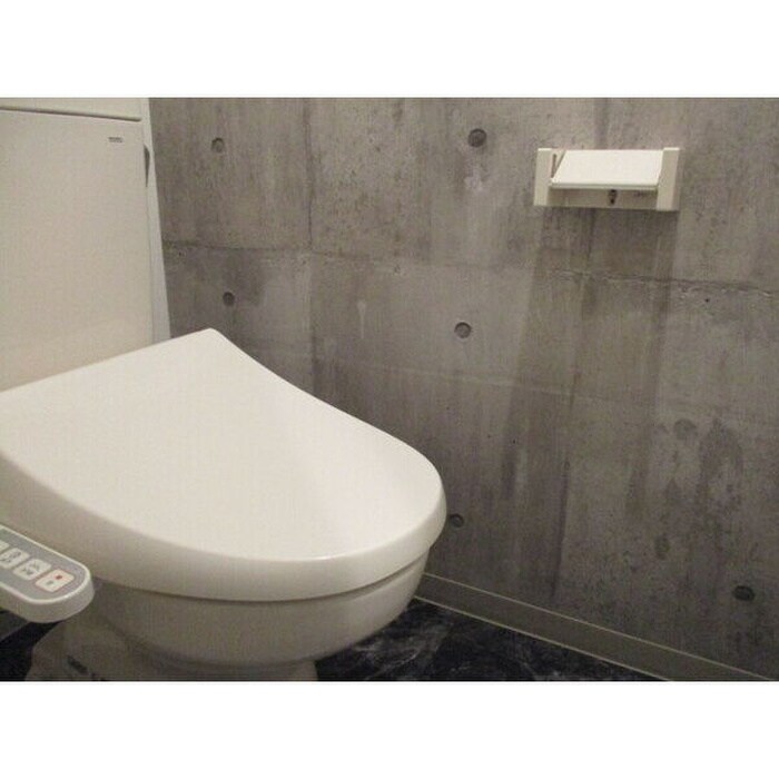 物件内観写真9　(トイレ)