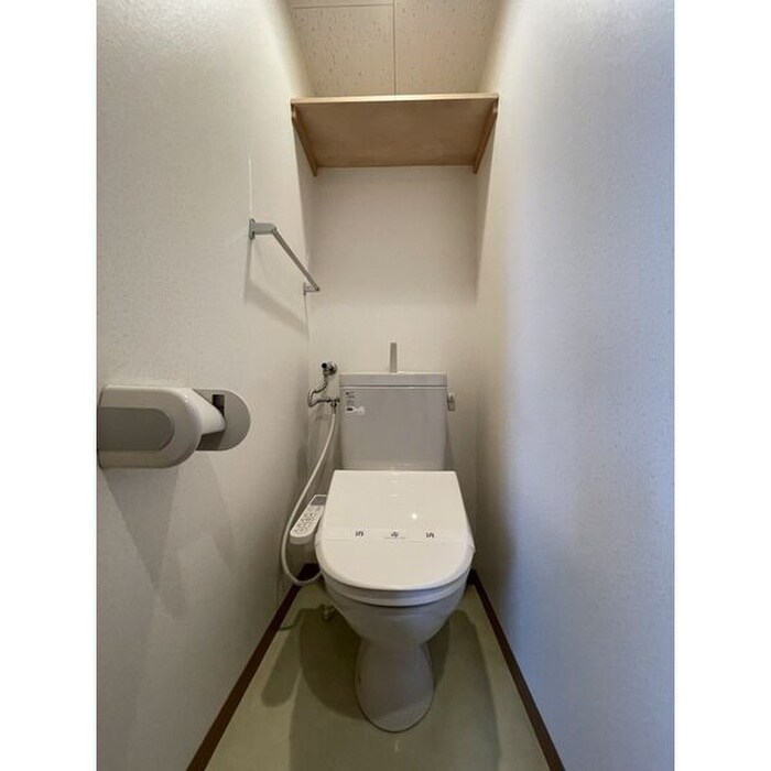 物件内観写真13　(トイレ)