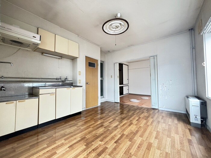 物件内観写真8　(居室)