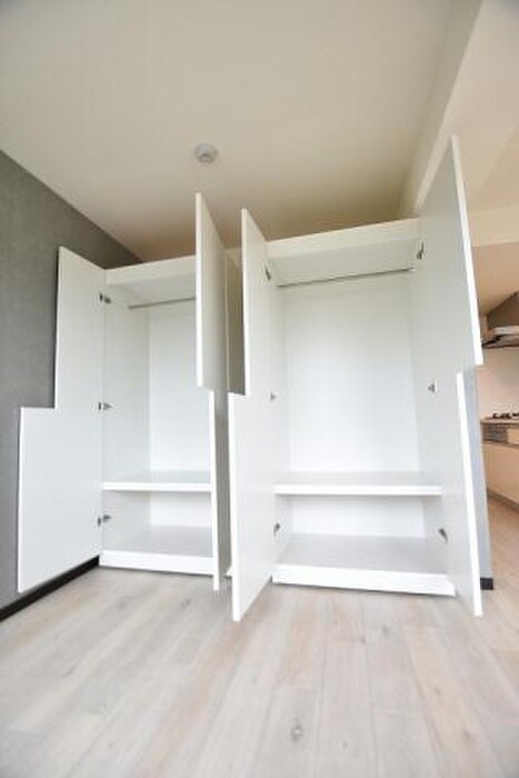 物件内観写真10　(収納)