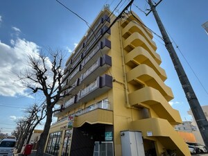 デポ中の島外観写真