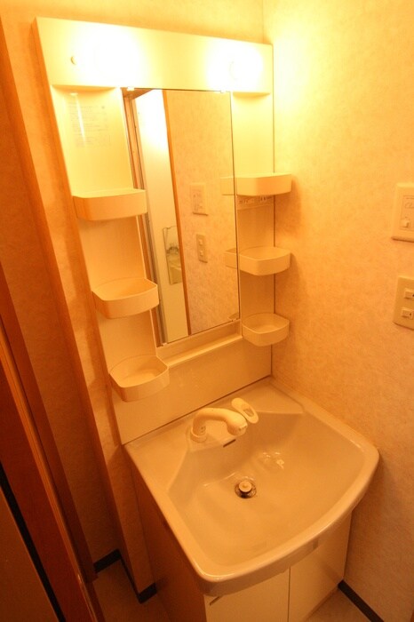 物件内観写真13　(洗面)