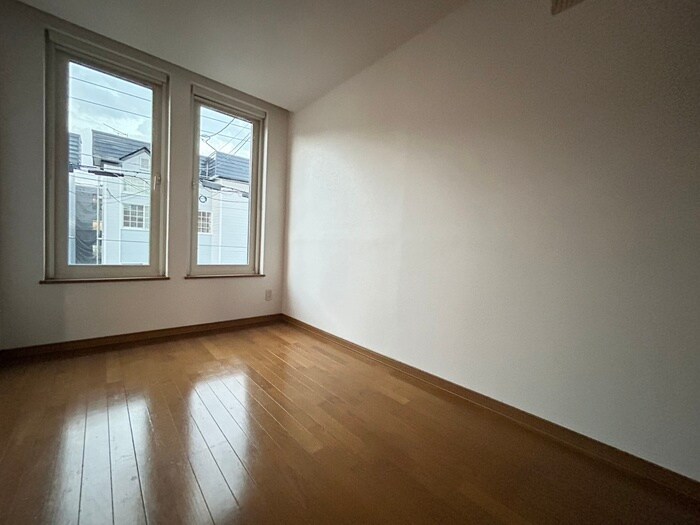 物件内観写真21　(居室)