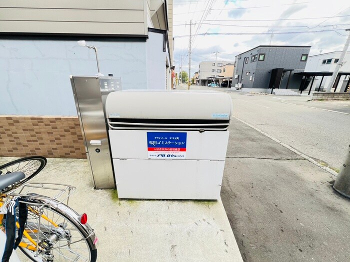 物件外観写真5　(建物設備)