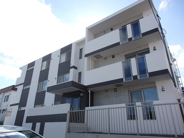 物件外観写真2　(外観写真)