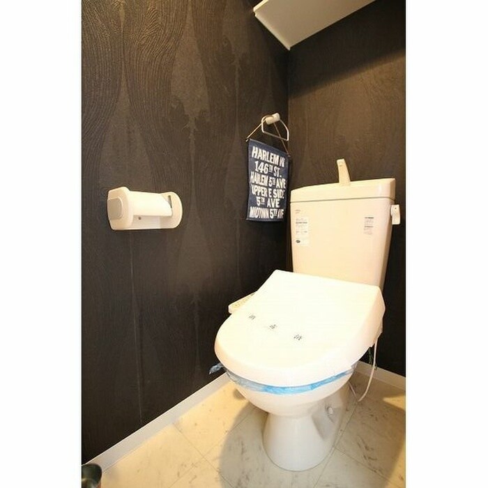 物件内観写真12　(トイレ)