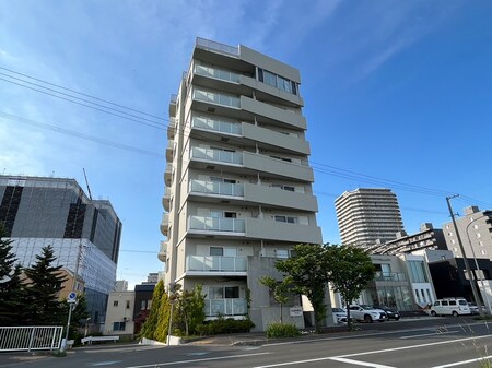 Ｃｕｂｉｏｓ東大通外観写真