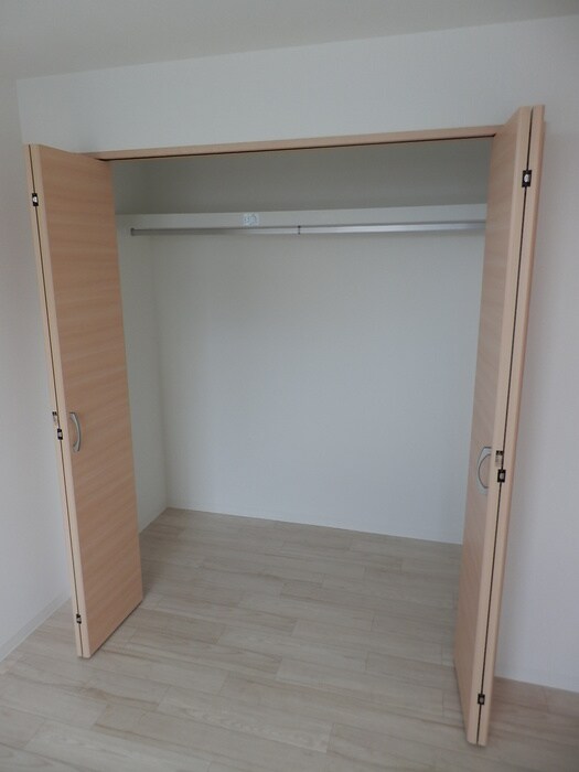 物件内観写真10　(収納)