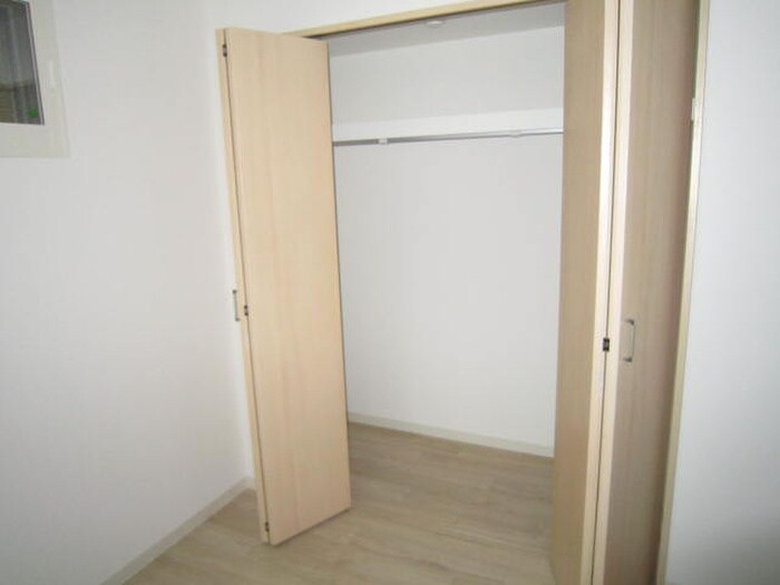 物件内観写真7　(収納)