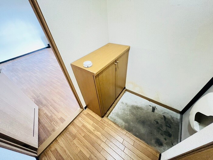 物件内観写真16　(靴箱)