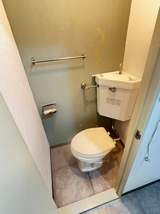 物件内観写真15　(トイレ)