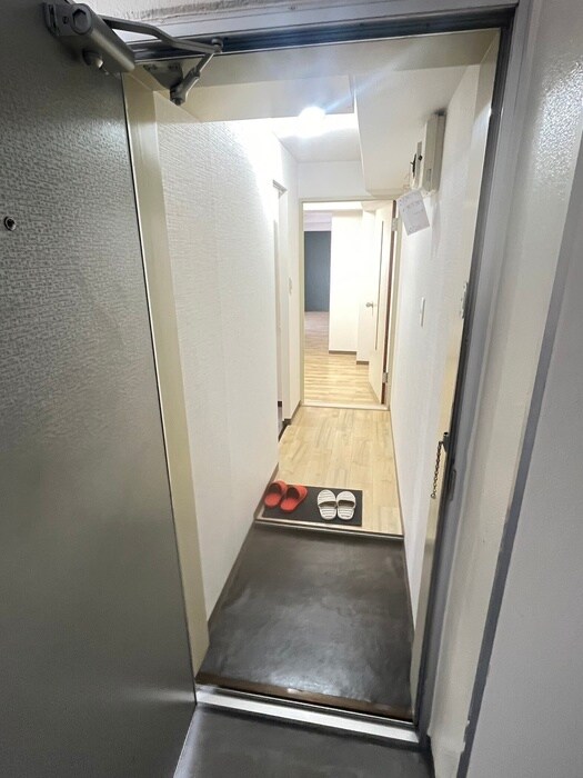 物件内観写真22　(玄関)