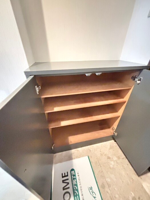 物件内観写真19　(靴箱)