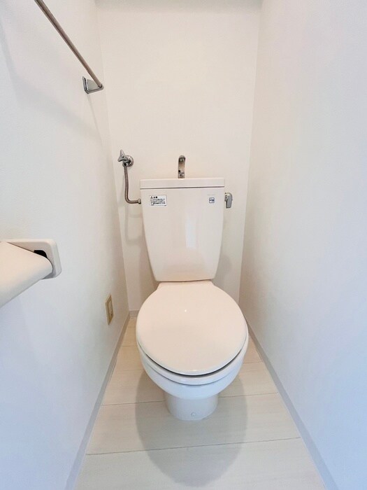 物件内観写真15　(トイレ)