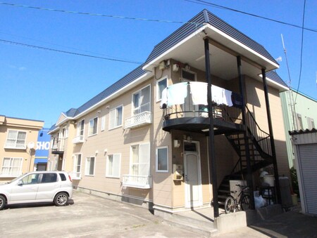 小山マンション　Ａ棟外観写真