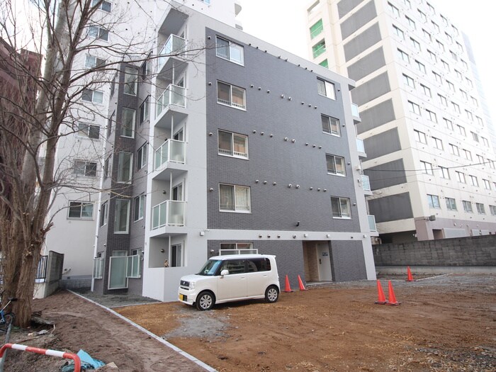 物件外観写真3　(外観写真)