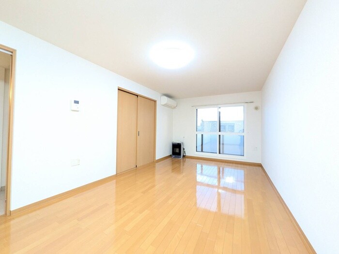 物件内観写真5　(居室)