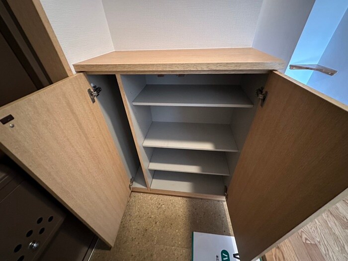 物件内観写真22　(靴箱)