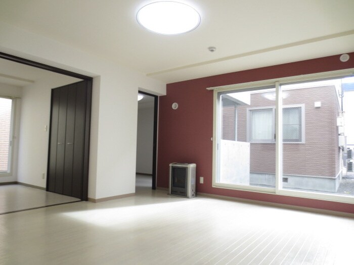 物件内観写真5　(居室)