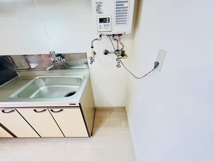 物件内観写真17　(洗濯機置場)