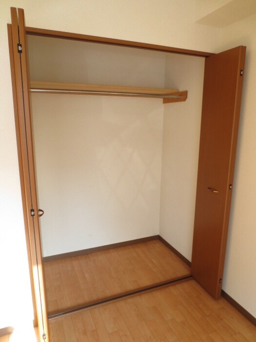 物件内観写真9　(収納)