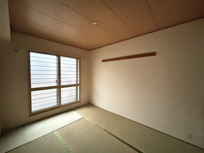 物件内観写真13　(居室)