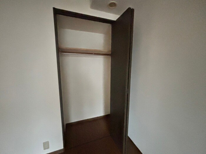 物件内観写真18　(収納)