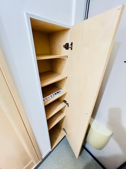 物件内観写真17　(靴箱)
