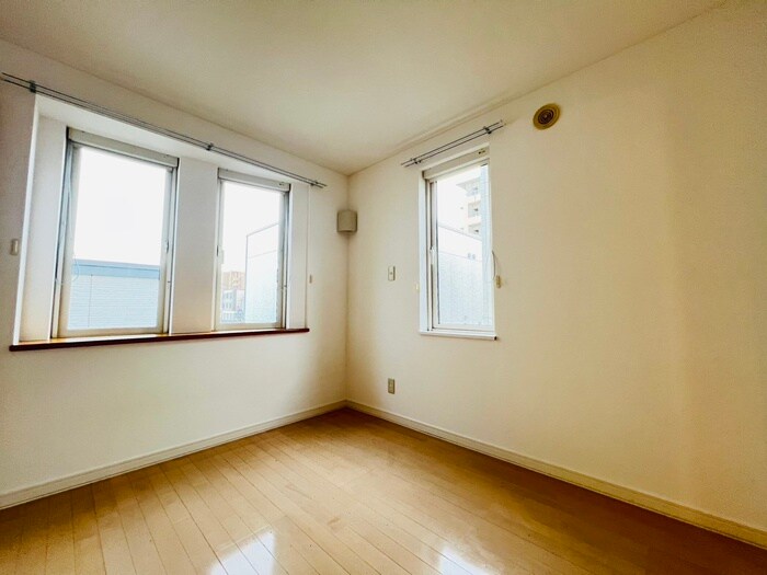 物件内観写真22　(居室)