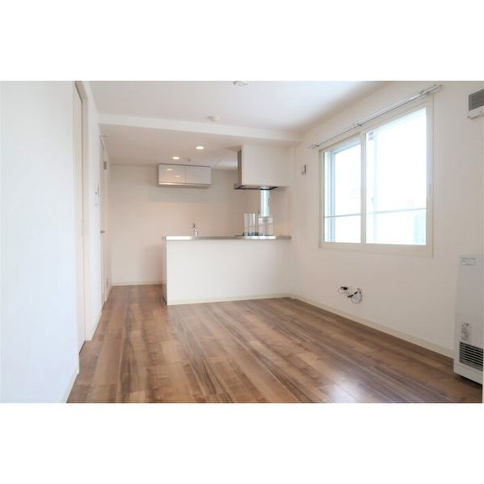 物件内観写真2　(居室)