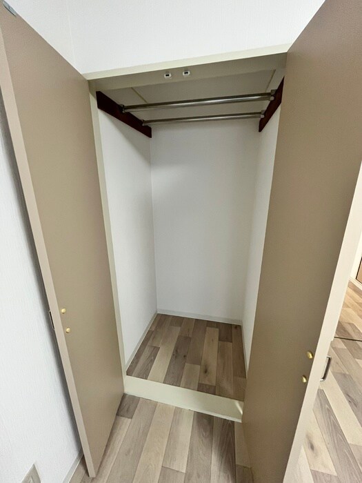 物件内観写真11　(収納)