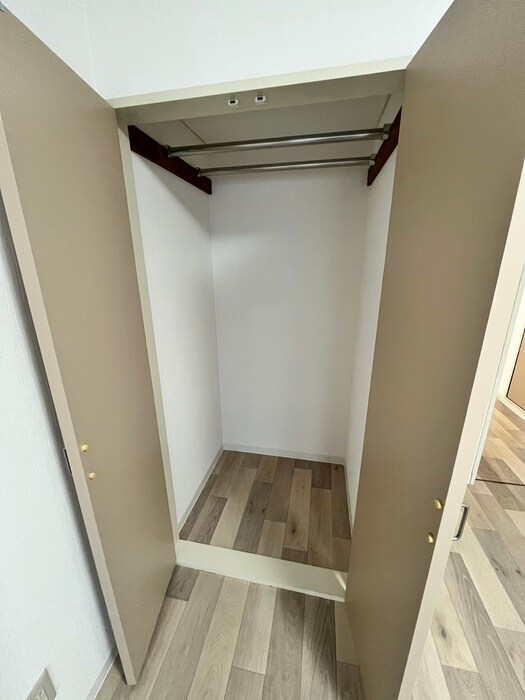 物件内観写真22　(収納)