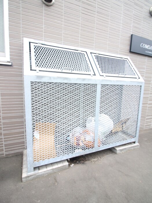 物件外観写真6　(建物設備)