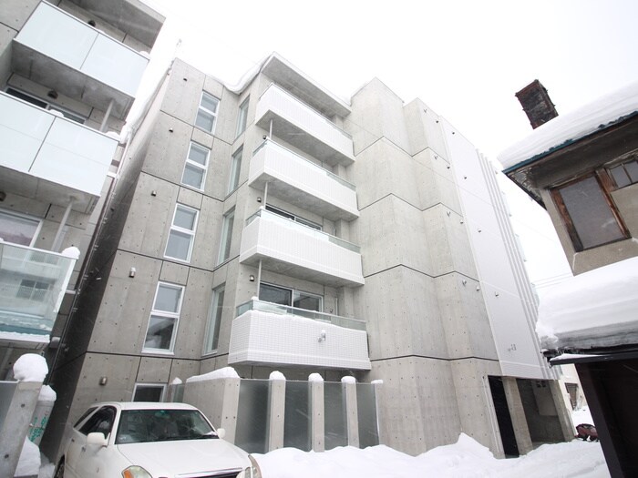 物件外観写真2　(外観写真)