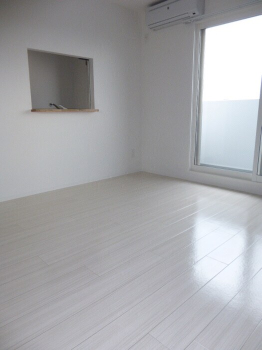 物件内観写真5　(居室)