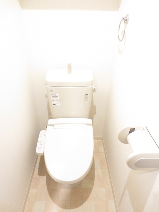 物件内観写真15　(トイレ)