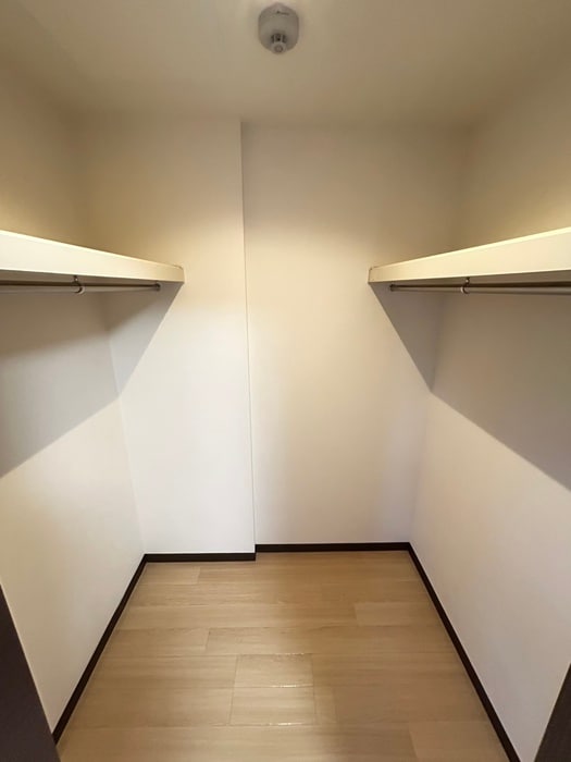 物件内観写真15　(収納)