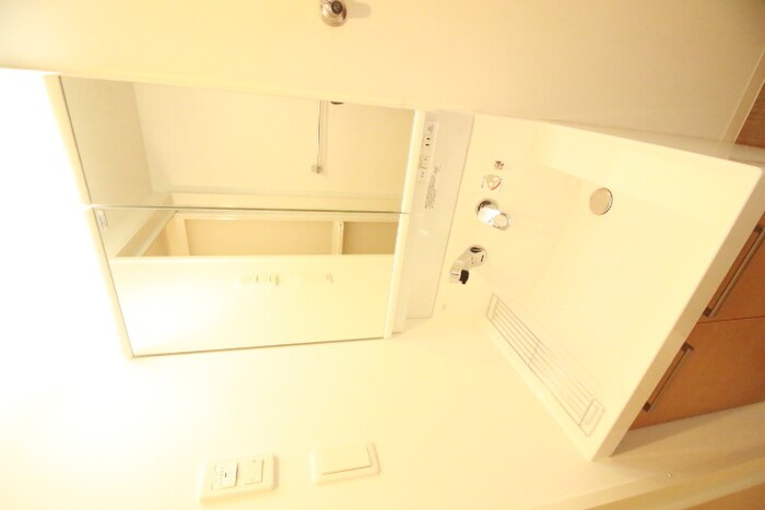 物件内観写真13　(洗面)