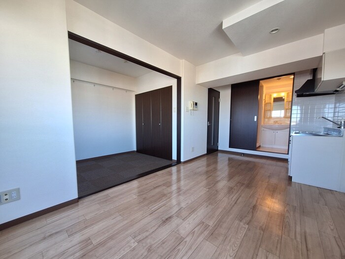 物件内観写真7　(居室)